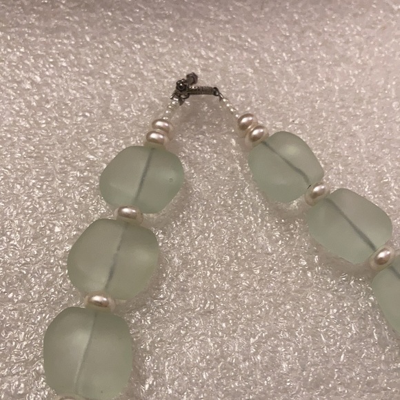 Sea-glass and Pearl Necklace - Picture 3 of 5